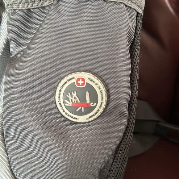 K-Swiss backpack - Picture 2 of 9